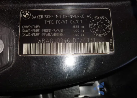 2001 BMW 750Il z USA, uszkodzony, nr VIN WBAGJ03461DD74181